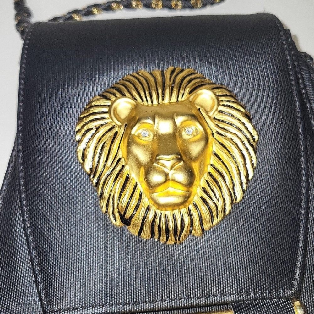 NIMA Lion Head Crossbody Bag